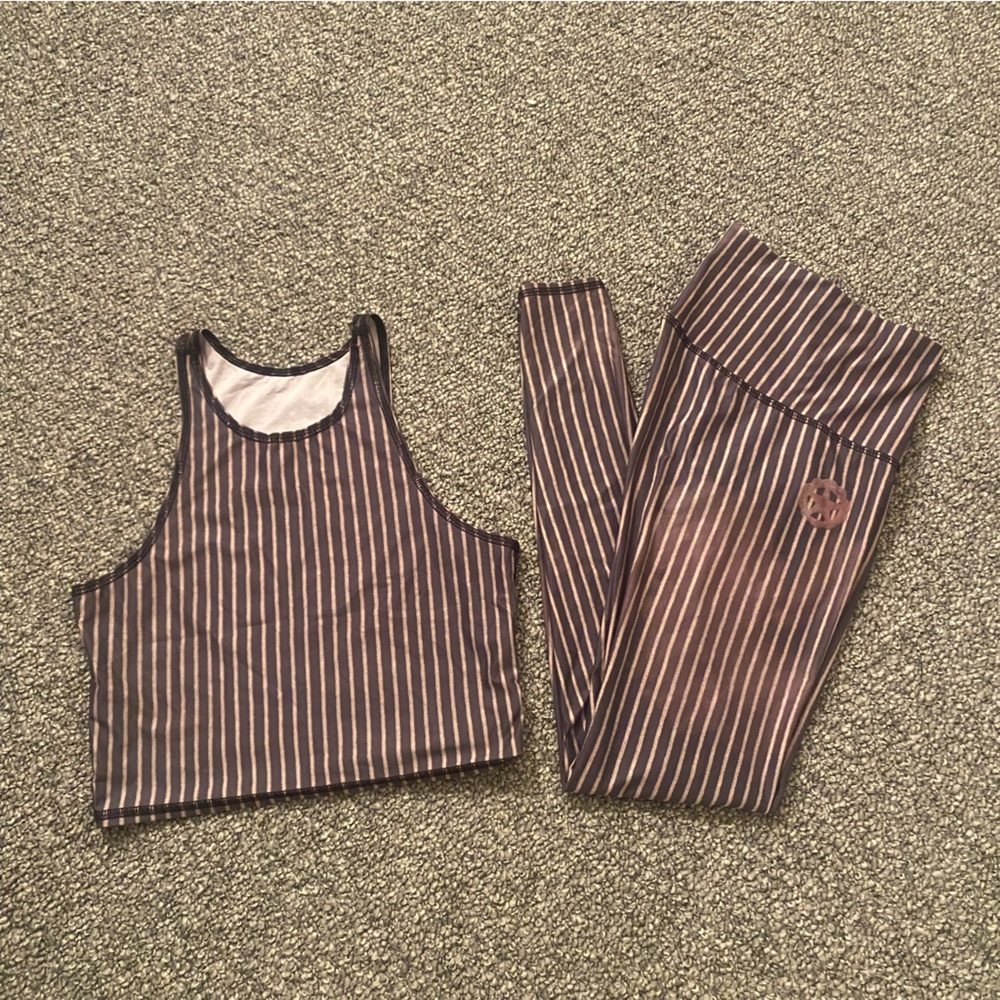 Teeki set - Picture 1 of 5